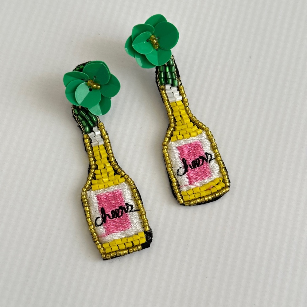 NWOT Cheers Beaded Earrings